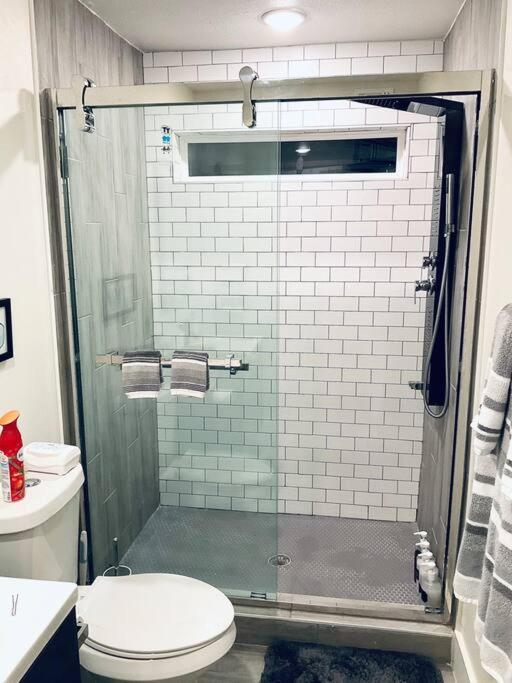 דירות דאלאס Luxe Travel Retreat Near Deep Ellum מראה חיצוני תמונה