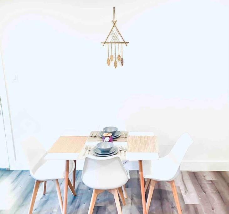 דירות דאלאס Luxe Travel Retreat Near Deep Ellum מראה חיצוני תמונה